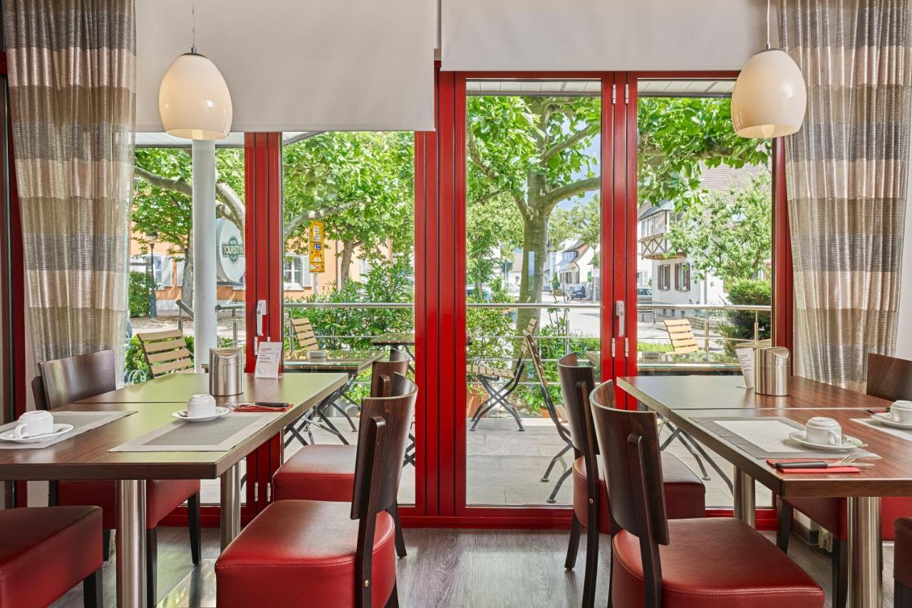 Hotel Touristik Neuenburg am Rhein Ngoại thất bức ảnh