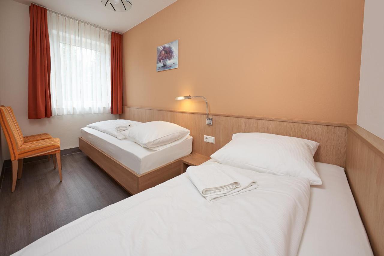 Hotel Touristik Neuenburg am Rhein Ngoại thất bức ảnh